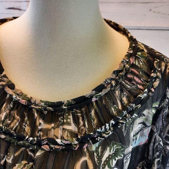 Banana Republic Flowy Floral Blouse - Picture 4 of 7